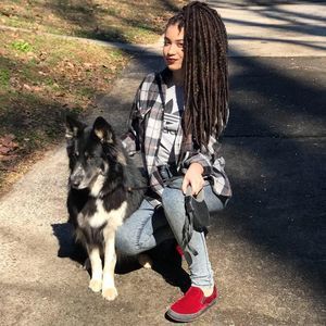 Meet your Posher, Mia